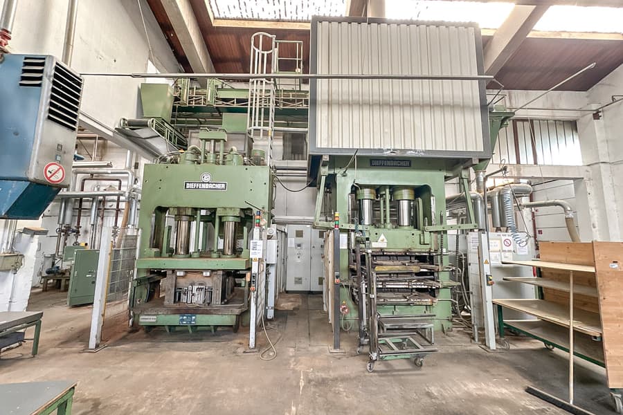 Hydraulische Heiz- und Kaltpresse Diefenbacher HPOG400A-WZ/SVO 300A-WZ